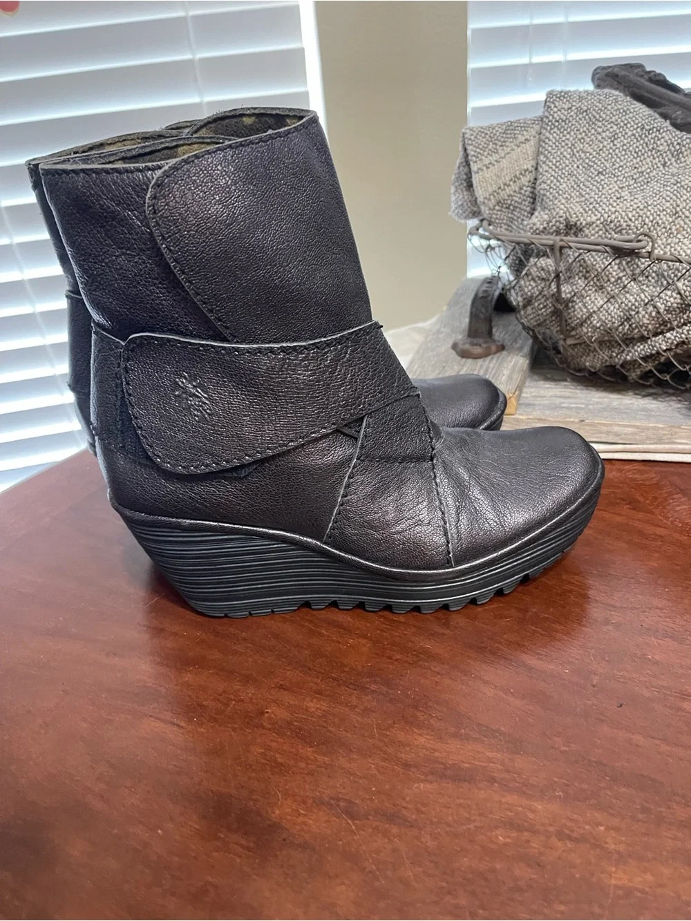 Fly London Rada Wedge Boot  Ankle Bootie Leather